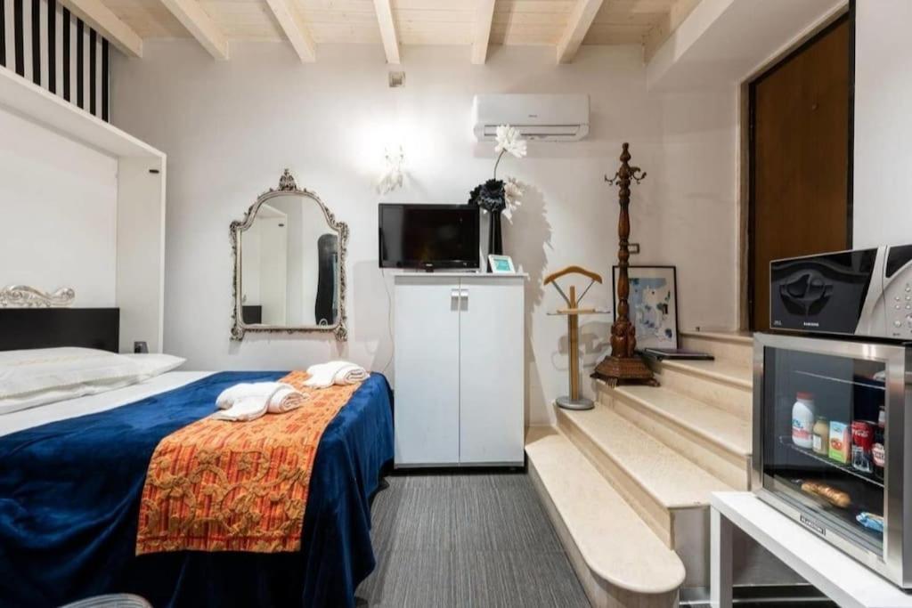Apt 2 In The Historic Center 바리 외부 사진